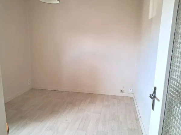 Studio 1 pièce 20 m²