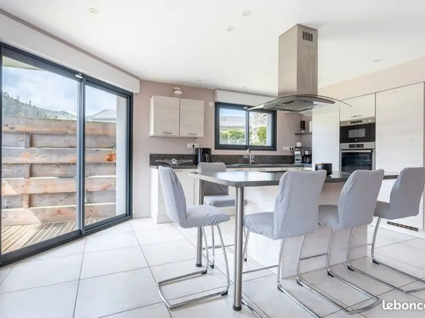 Maison 5 pièces 104 m²