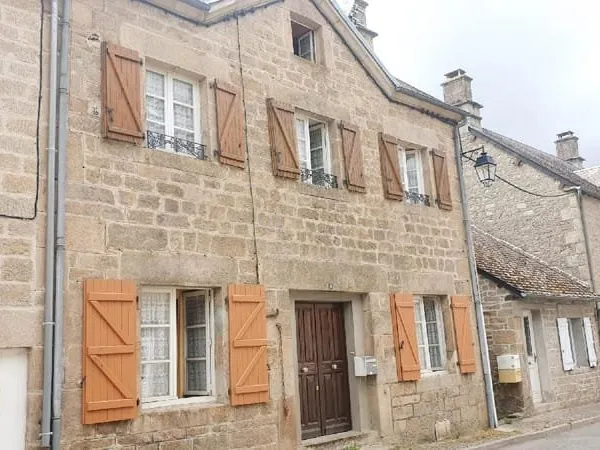 Maison Vente Tarnac 6p 93m² 109000€