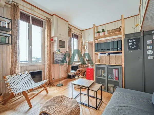 Studio 1 pièce 29 m²