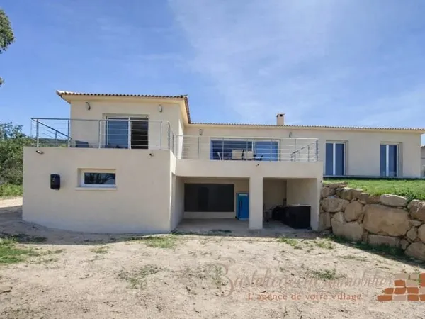 Villa 6 pièces 150 m²