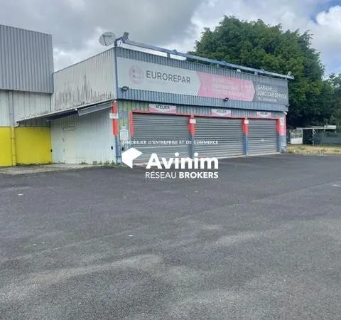 Local 330 m² Goyave
