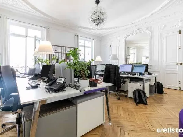 Bureaux 294 m²