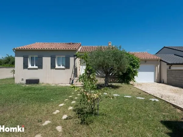 Maison/Villa T4 de 80m2 à Lapalud 84840