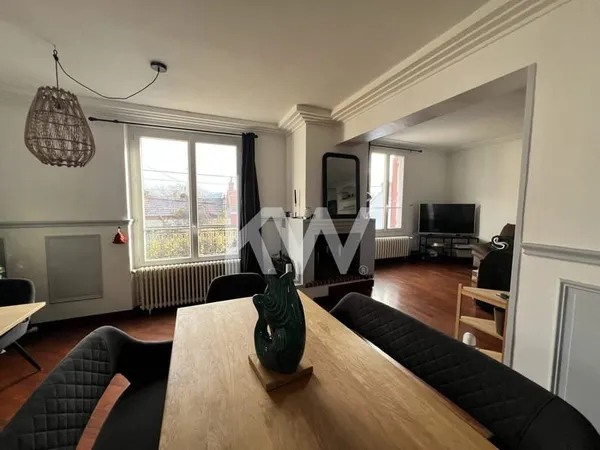 FLEURY LES AUBRAIS - 45400 : appartement T4 (87 m²) à vendre