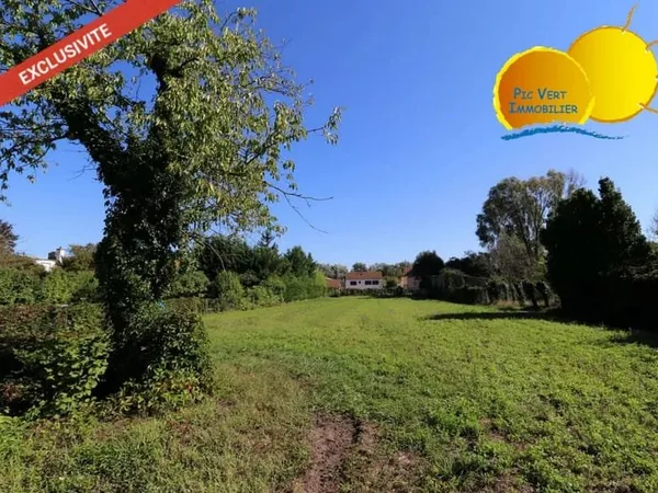 Terrain à bâtir viabilisé 930M²