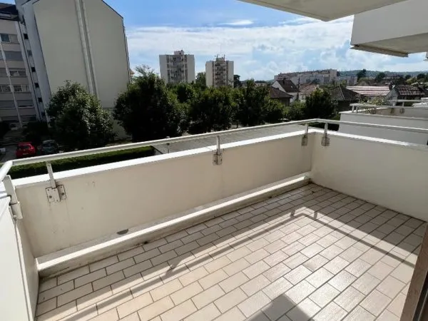 Appartement Dijon 4 pièce(s) 91.21 m2 avec balcon