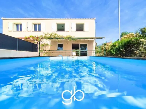 Maison 4 pièces 97 m²
