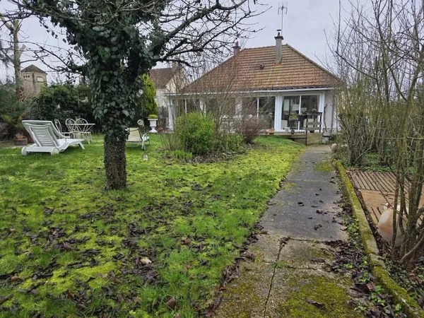 Charmante Maison de Villemandeur