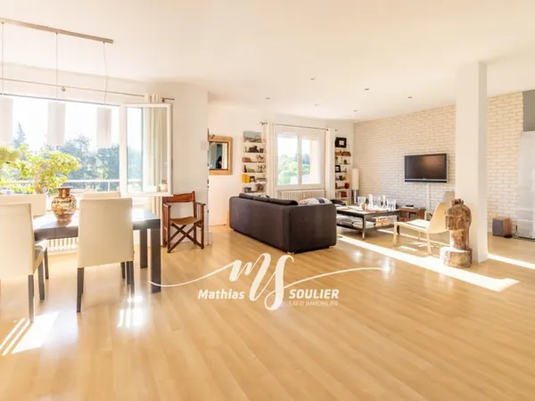 Appartement proche Rotonde avec 40m² de terrasses