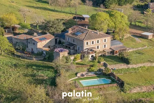 Maison 21 pièces 604 m²