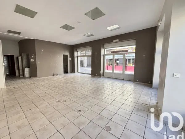 Immeuble 65 m²
