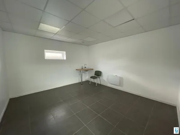Local commercial