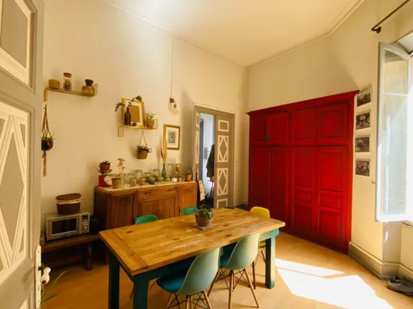 Hôtel particulier la Maison de Sade