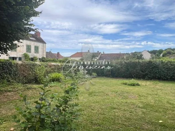 Maison 11 pièces 225 m²
