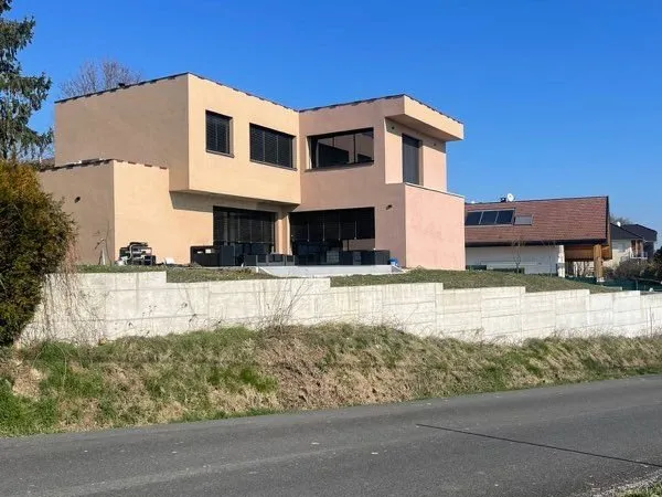Maison moderne à Challex