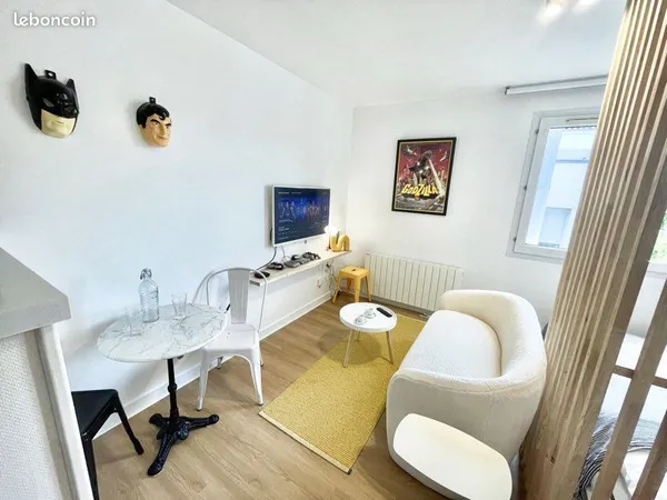 🔥 STUDIO HAUT DE GAMME - ENTIÈREMENT RÉNOVÉ & ÉQUIPÉ - NIORT CENTRE (Champommier) 🔥