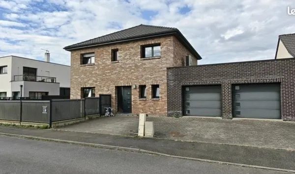 Maison 6 pièces 140 m²