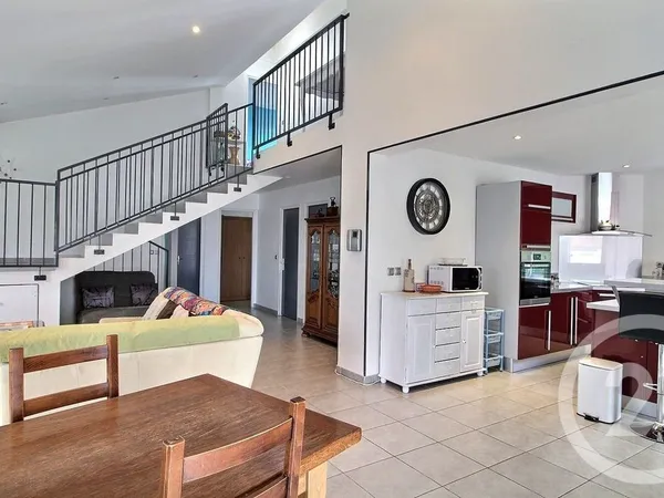 Maison 6 pièces 150 m²