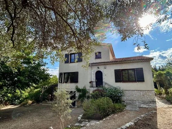 Maison 6 pièces 135 m²