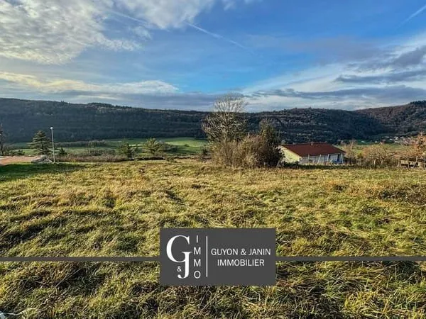 Terrain constructible 1660 m²
