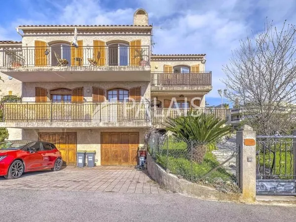 Appartement/Villa 3 pièces