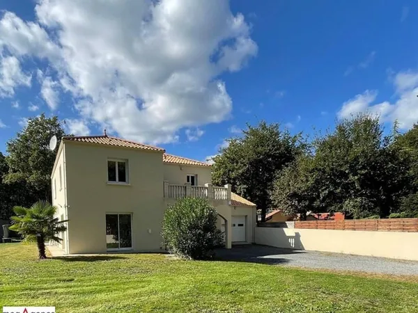 Maison 4 pièces 176 m²