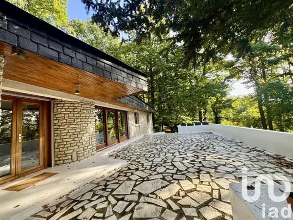 Maison 9 pièces 220 m²