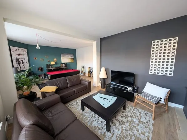 Maison 9 pièces 229 m²