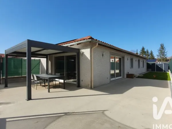 Maison 9 pièces 230 m²