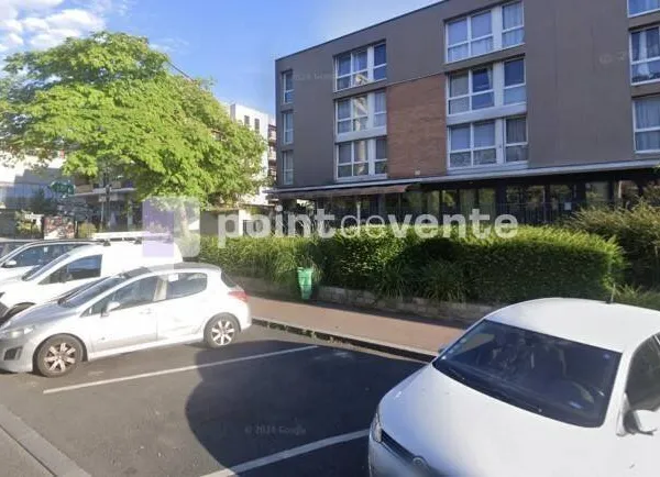 Boutique 100 m²