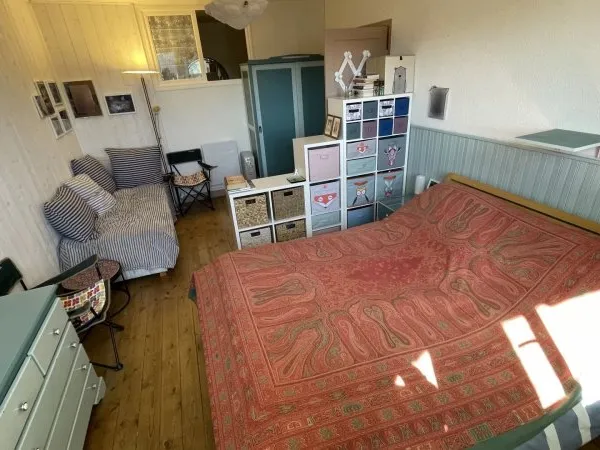 Charmant appartement T1 rénové  38 m² env.  Vue imprenable