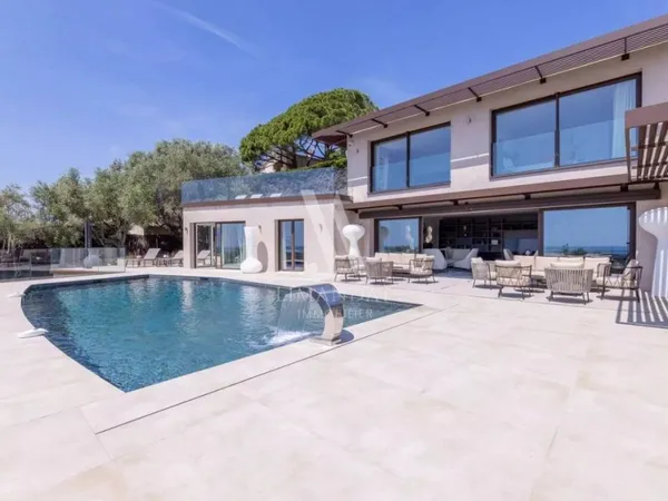 Villa 10 pièces 600 m²