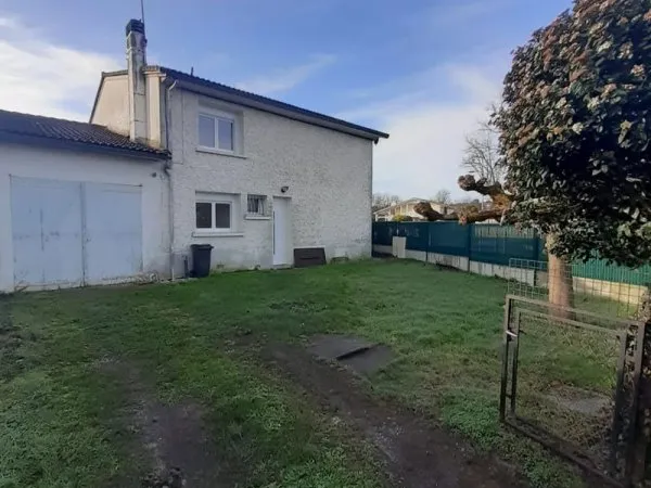 SAINT AUBIN DE MEDOC - MAISON 3 CHAMBRES - 1132,73 EUROS
