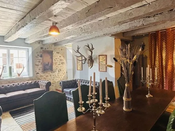 Maison 9 pièces 505 m²