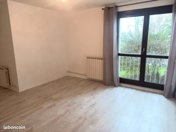 Appartement T1 38m2 avec parking individuel