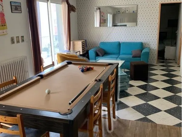 Colocation Avignon Terrasse Billard Tram