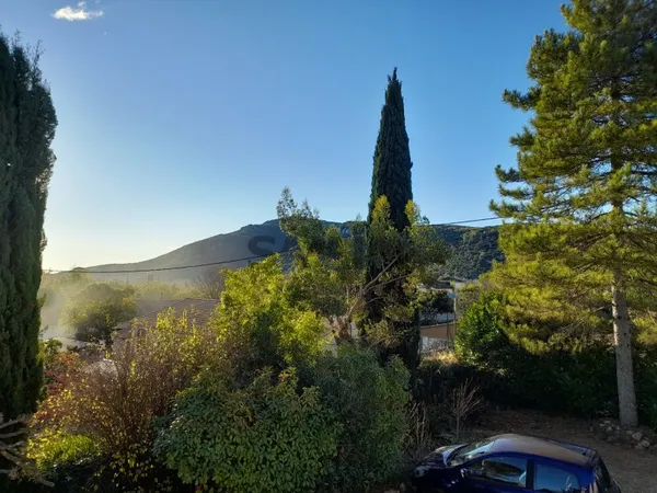 BELLE VILLA CONFORTABLE DE 175 M2 ET SON JARDIN ARBORE A SAU