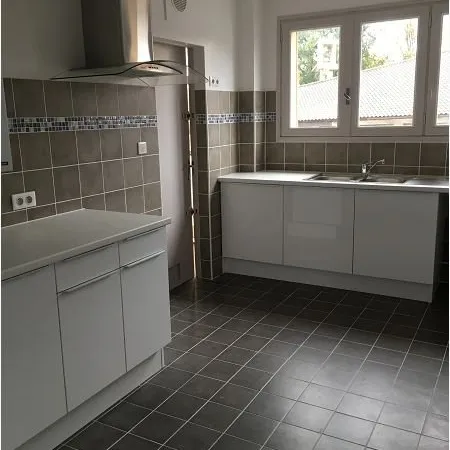 Appartement Location Toulouse 4p 74m² 858€
