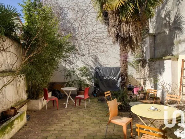 Maison 6 pièces 205 m²