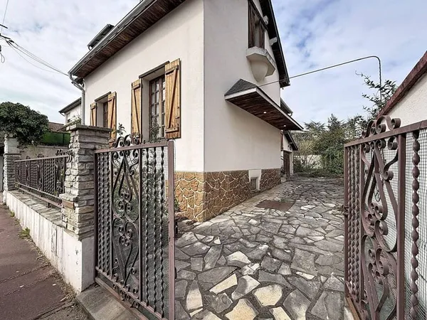 Maison 5 pièces 90 m²