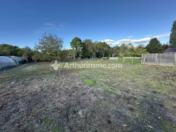 Terrain à bâtir 840 m², plat, proche centre ville