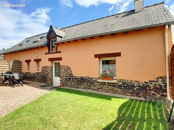 VENDRE : Ensemble immobilier au coeur de la forêt de Brocéliande