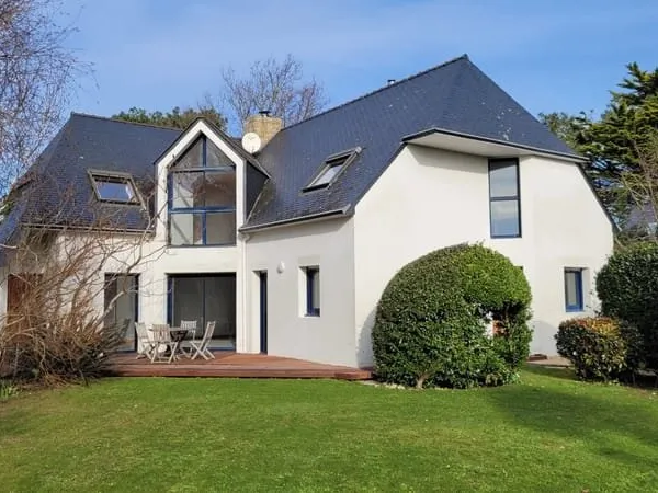 Maison au Cabellou à 100M des plages et du sentier côtier
