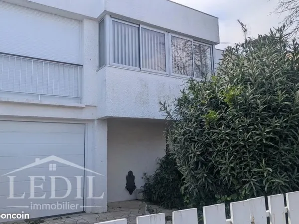 Maison 4 pièces 130 m²