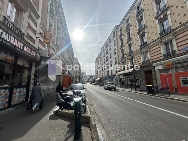Local commercial 90 m²