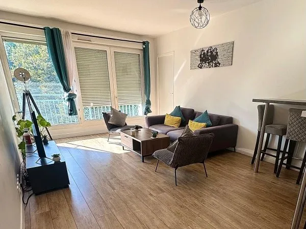 Appartement 6 pièces 101 m²