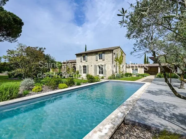 Mas provençal 8 pièces 260 m²