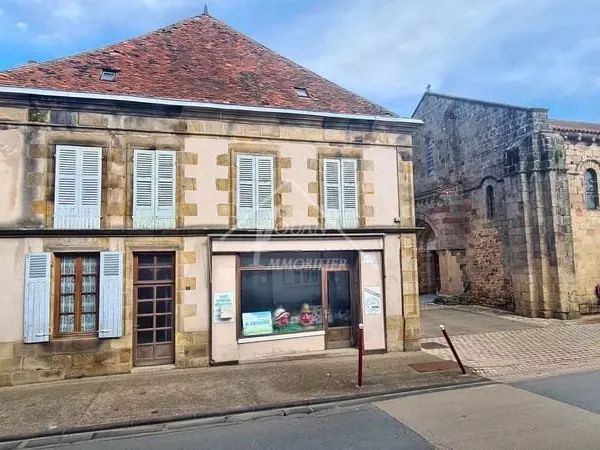 Grande maison de village, Ygrande