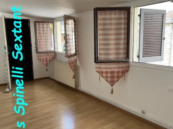 Maison 2 pièces 61 m²